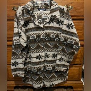 Mountain Lake Jacket